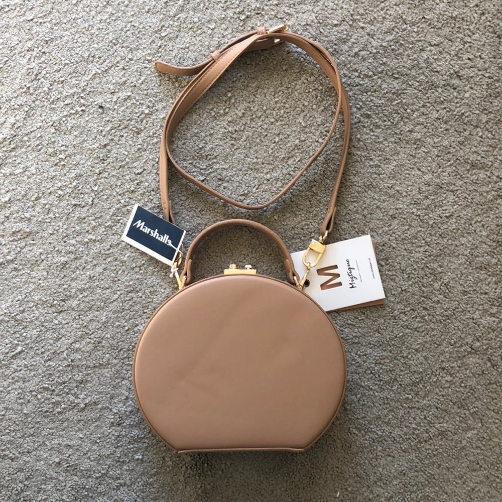 Miztique handbag with detachable strap